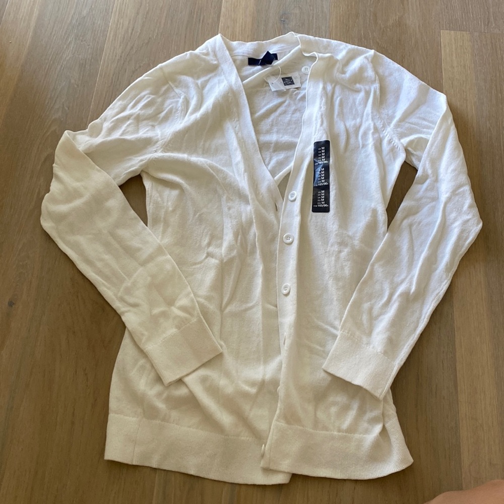 Brand New Gap white cardigan M